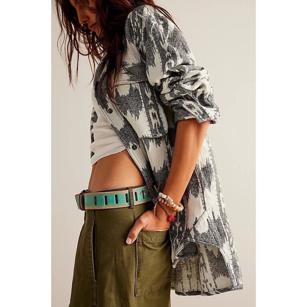 Free People We The Free Izzie Cargo Jacquard Shirt Size S - Picture 3 of 8